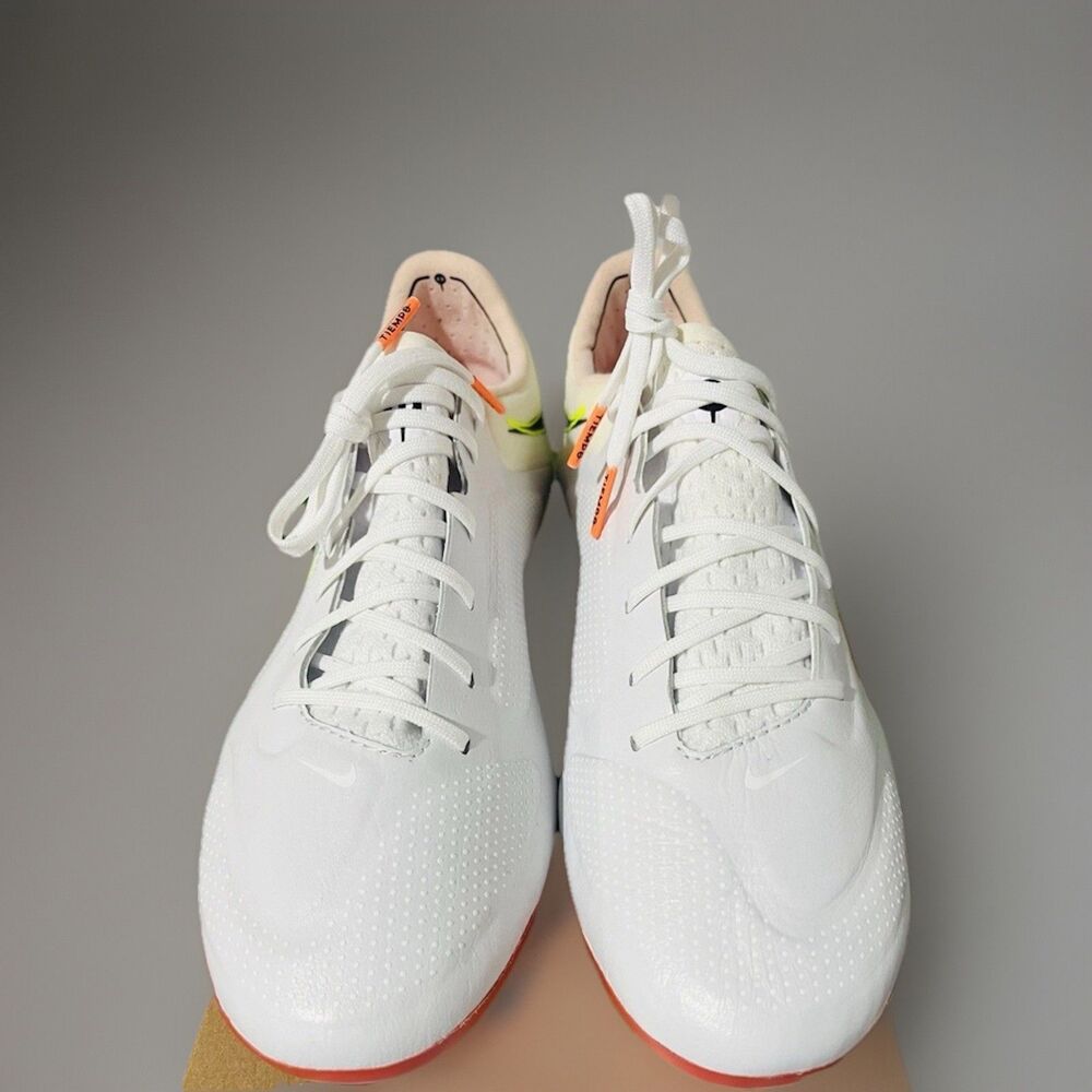 Nike Tiempo Legend 9 Elite FG White Pink Cleats Mens Size 8 nby CZ8482-121 New! - Picture 2 of 6